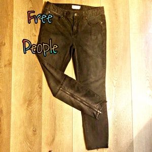 EUC Free People Skinny Jeans